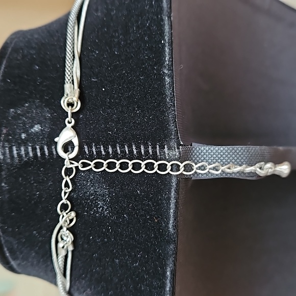 Tri-Chain Necklace with Pendent - Picture 3 of 3